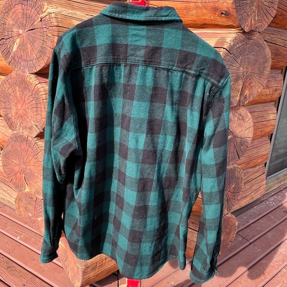 North Western Co button up flannel. Size XL - Picture 3 of 3